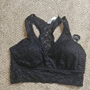 Delta Burke Black Lace Wireless Bra, Never Worn